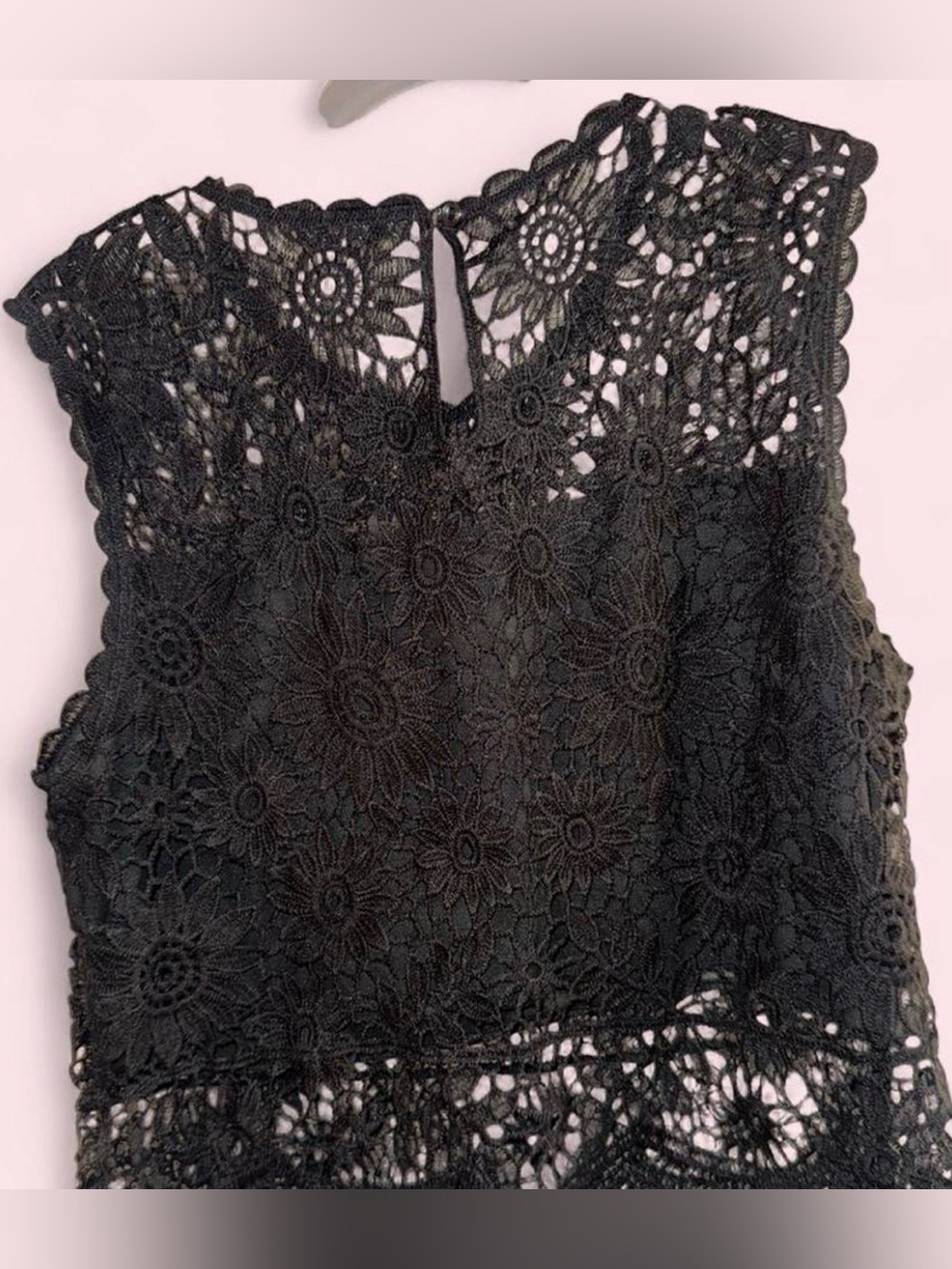 Nali Collection Black Floral Lace Top